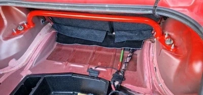 Barra trasera Dodge Challenger 08-19 Negro