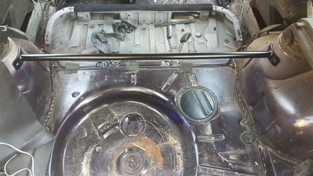 Barra trasera VW Golf 3 Negro