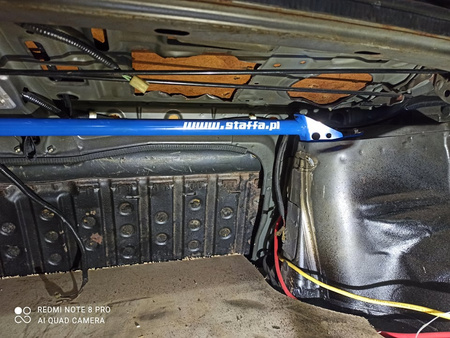 Barre supérieure arrière Honda Prelude II Rouge