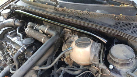 Barra duomi VW Golf 3 Nera